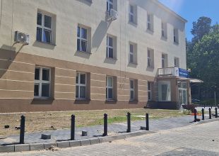 Słupek chodnikowy ozdobny | metalowy, kula, miejski, parkingowy